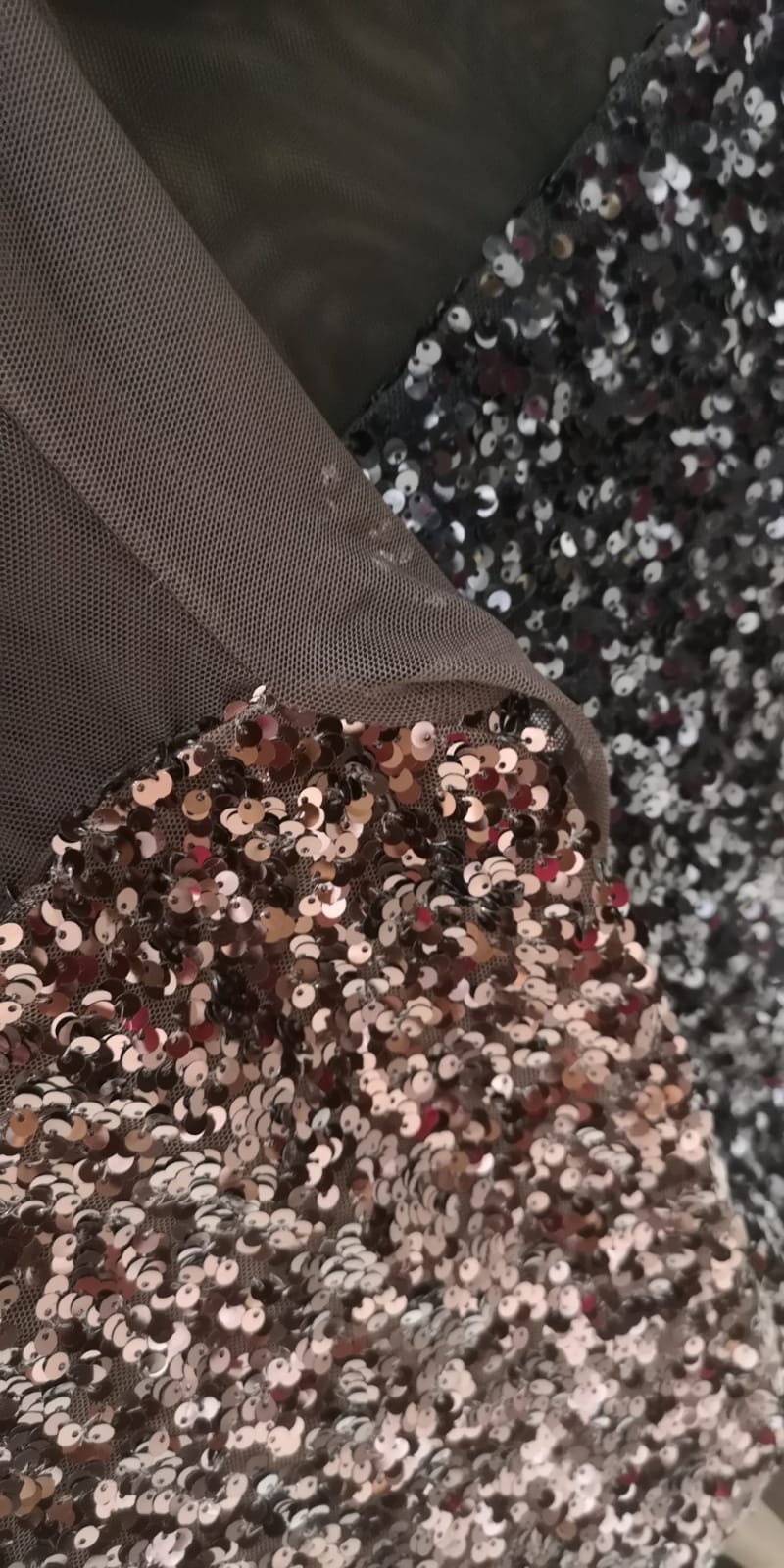 Top voile et paillettes