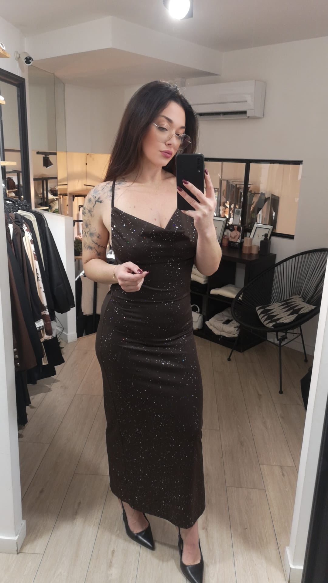 Robe scintillante dos nue