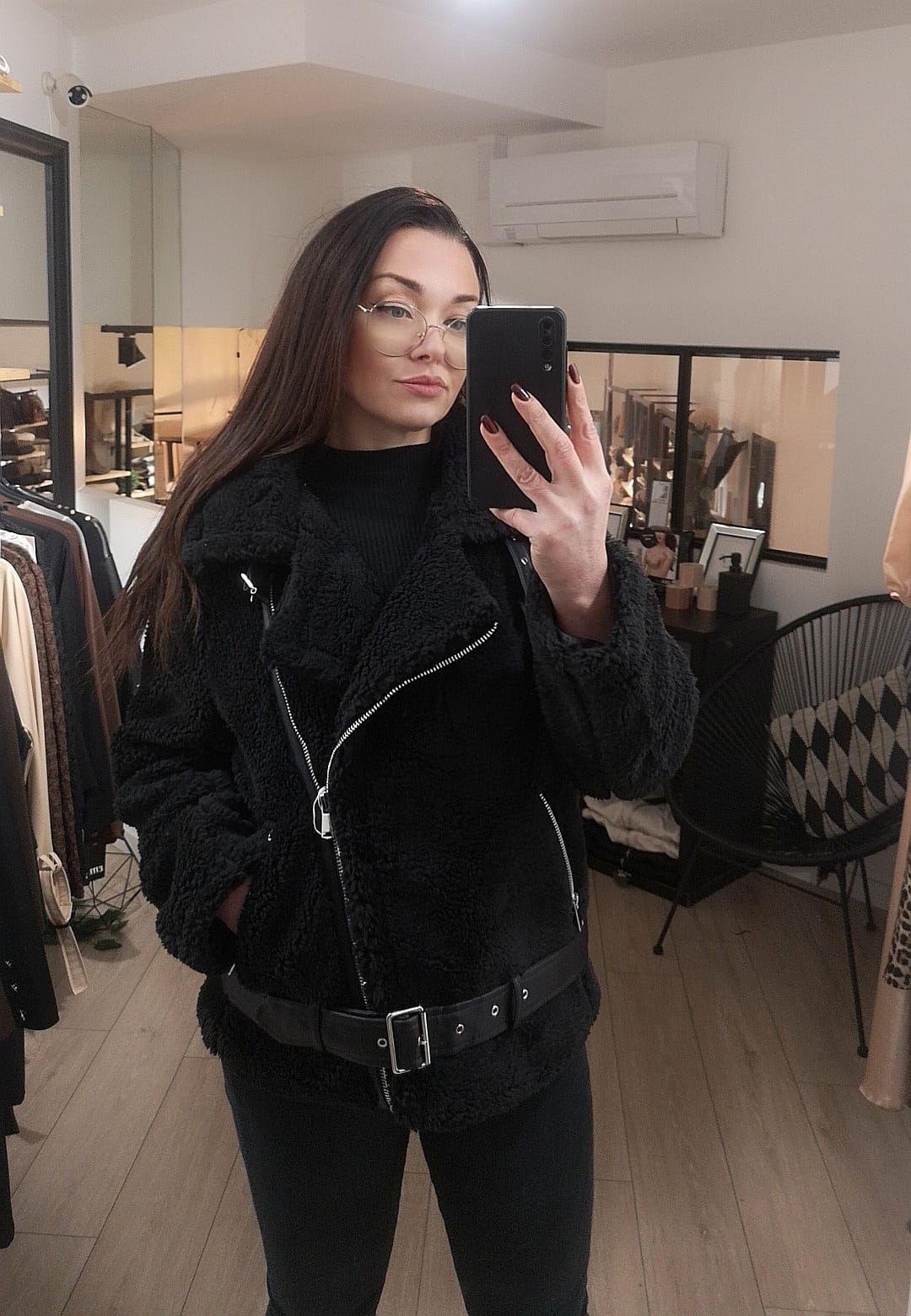 Manteau aviateur - bombardier- bombers- bouclette- mouton retourné - mc2 - Enghien les bains - photo porté- couleur Noir