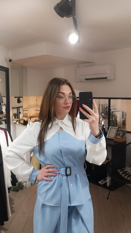 Chemise bi-matière colorie bleu photo portée.