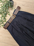 Pantalon jupe culotte avec ceinture marron. Colorie Marine photo détail