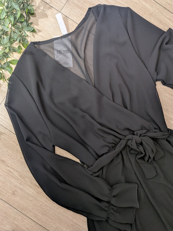 Robe courte voile noir