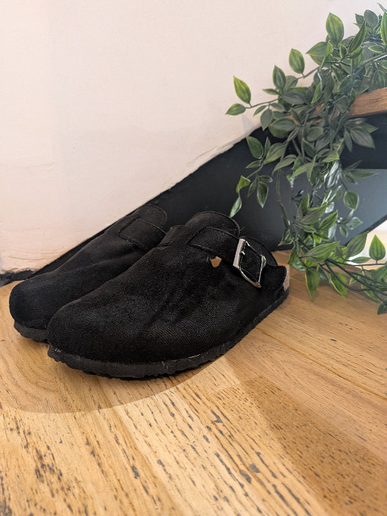 Sabot en nubuck noir