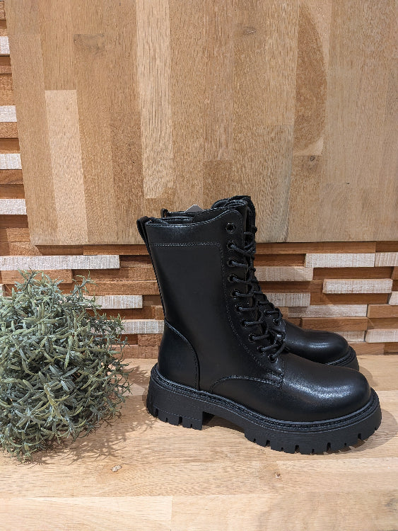 Bottines a lacet