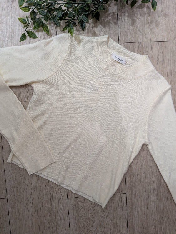 Pull fin court colorie écrue