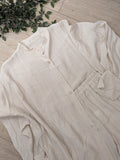 Ensemble chemise longues pantalon tissus effet lin. Photo a plat. colorie beige. 