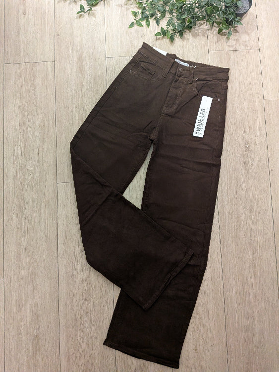 jean droit colorie marron