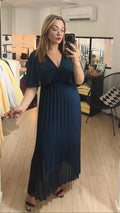 Robe longue en voile bleu marine . photo porté. 