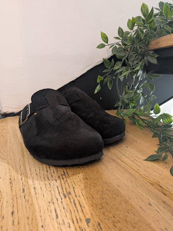 Sabot en nubuck noir