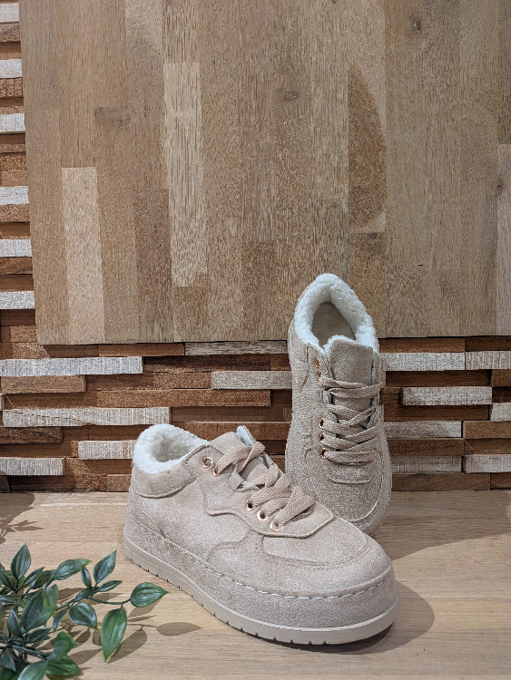 Basket en nubuck fourré colorie beige
