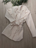Manteau caban colorie écrue. photo a plat.  