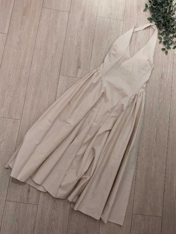Robe Marylin en popeline de coton beige. Photo a plat. 