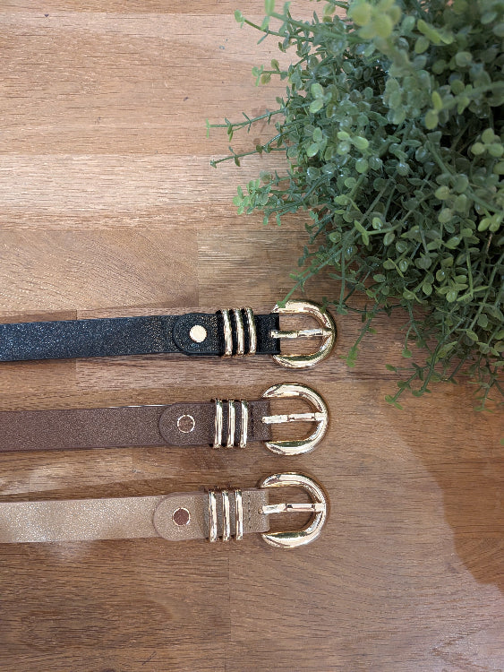ceintures fine boucle doré colorie taupe, marron et noir