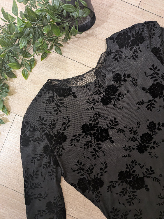 Body en voile imprimé velours . colorie noir