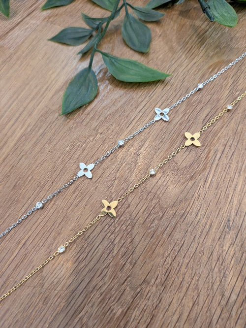 Bracelet de cheville étoilé colorie or et argent. 
