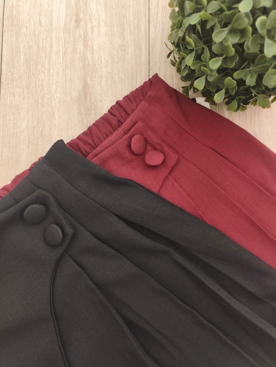 Jupe short colorie noir et bordeau 