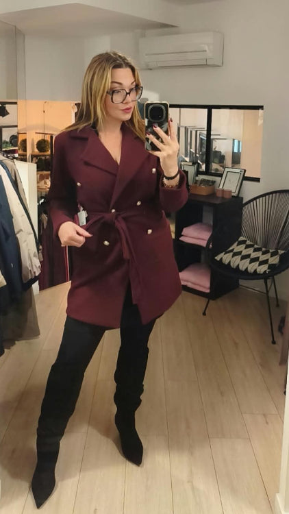 Manteau caban colorie Bordeaux. photo porté.  