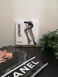 Photo du packaging du collant dentelle noir