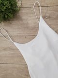 Robe fluide bretelle croisé