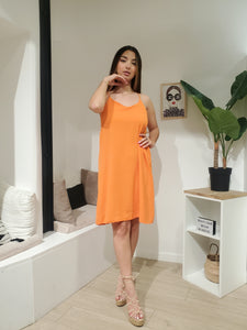 Robe fluide bretelle croisé